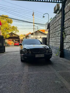 Mercedes benz mercy e240 w211 avantgarde 2004