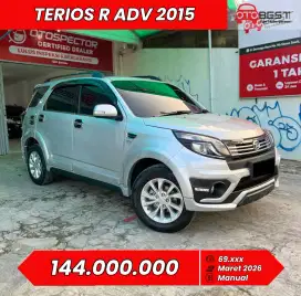 Cash Daihatsu Terios R Adventure 1.5 MT 2015 Facelift