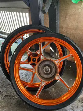 Velg VND AK55 R17 +ban maxxis 6-8/7-8(vario 125/150)