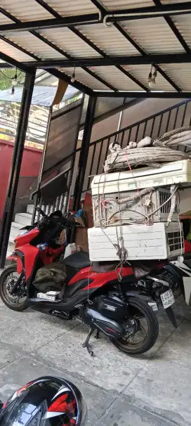 Terima ac bekas yang sudah tidak terpakai/rusak