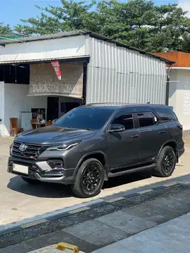 Dijual Toyota Fortuner 2.8 GR 4x2 Improvement