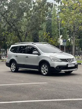 Nissan Livina 2013 Bensin