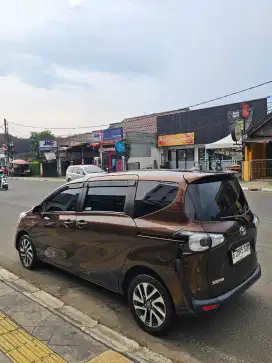 Toyota Sienta V Matic Pajak On