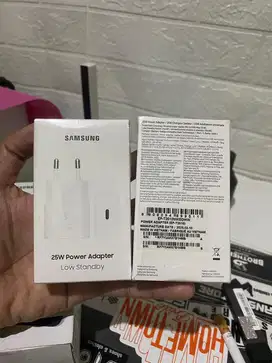 Adaptor 25w C TO C