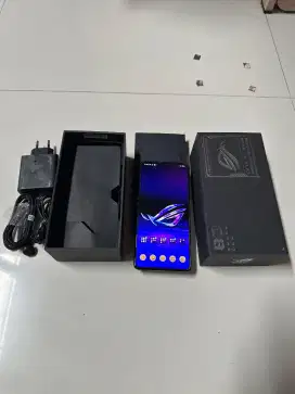 Asus ROG Phone 8