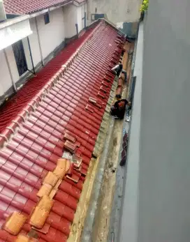Tukang atap bocor tukang talang air tukang pelavon tukang cat rumah