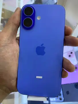 Iphone 16 128 ibox garansi juli 2026 bh 100 mulus perfect no minus