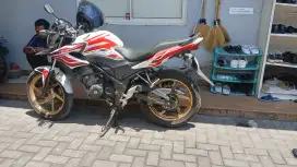 Jual Motor CB150r old 2013