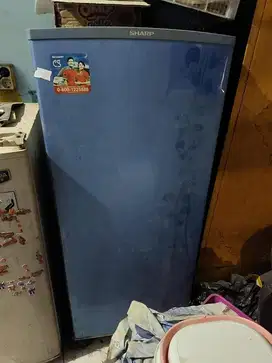 Kulkas Sharp 1 pintu