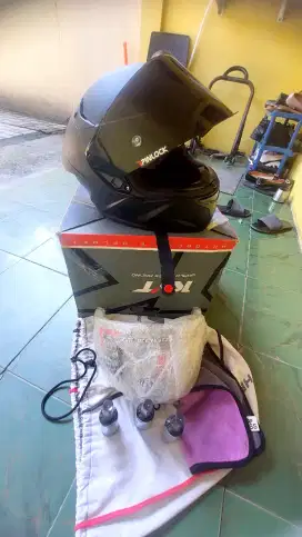 Helm TT COURSE hitam doff