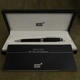 Montblanc Meisterstück P164 Classic Platinum Ballpoint Pen
Pulpen