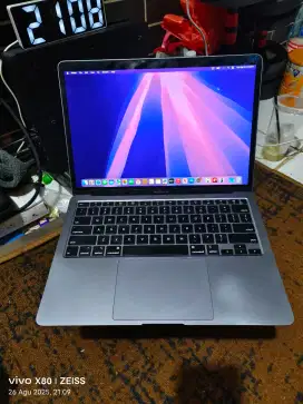 MacBook Air 2020 8/256Gb Mulus Normal Siap Pakai