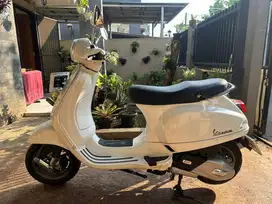 VESPA LX 125 2023