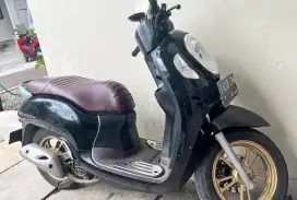 Motor Scoopy 2021