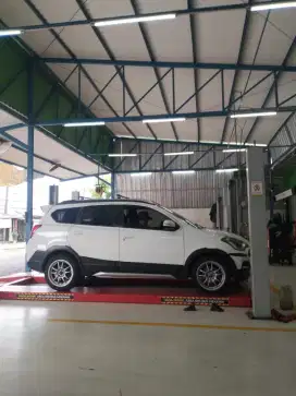 Datsun cross 2019 putih