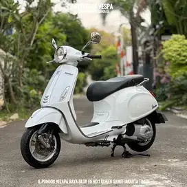 DIJUAL VESPA PRIMAVERA 150 3V TH 2014 GOOD CONDITION