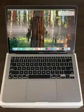 Macbook Air M1 13 Inch IBOX Fullset Original Like New