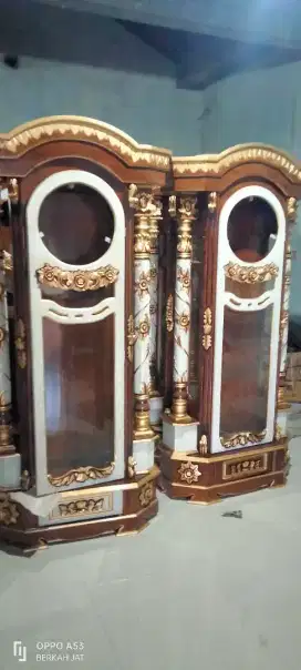 Almari jam Rahwana