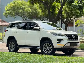 TOYOTA FORTUNER 2.4 VRZ 2022