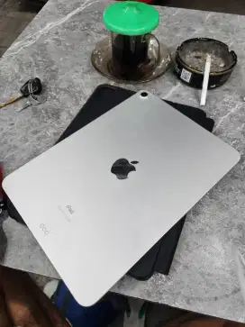 Ipad air 4 64gb normal