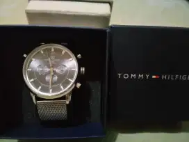 Tommy Hilfiger tipe Harrison 1790877. Multi fungsi watch