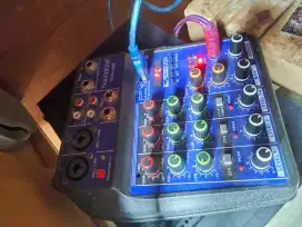 Mixer Soundcart EFX4 USB - Audio mixer portable