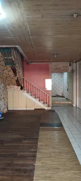 Disewakan Ruko Poris Indah Lokasi Strategis.