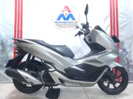 HONDA PCX 150 TH 2019 MULUS NO MINUS SILVER GRES CASH / TT / KREDIT
