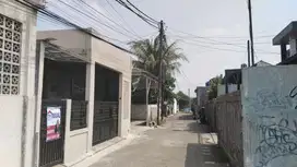 Jual MURAH rumah  2 lantai di Gg.bpk.Saut, Tapos, Depok
