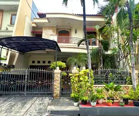 Dijual Rumah Permata Buana - 160 m2 1,5 Lantai TERMURAH !