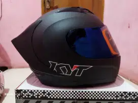 Kyt r10 visor blue spoiler 3d black doff