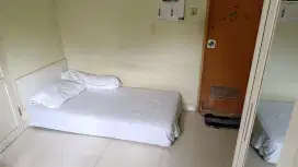Kamar Kost Khusus Putri di Meruya Selatan