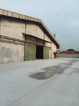 Disewakan gudang di jalan Cakung Cilincing Jakarta utara