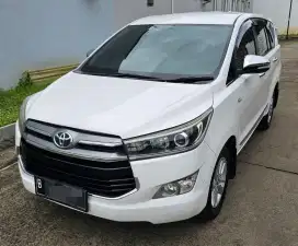 Toyota Innova Reborn 2.0 Q 2016 AT