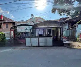 Rumah Strategis Dan Siap Huni Di Jalan Mangadel