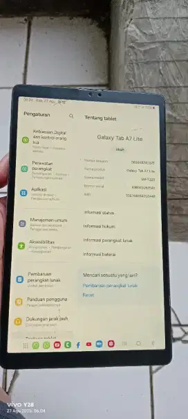 Tablet A7 lite samsung. 3/32. Mnus retak msih normal smua