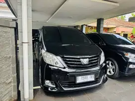 Toyota Alphard 2013