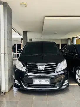 Toyota Alphard 2013