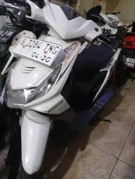 Honda beat karbu pjk pjng 13bln  di gng sahari ancol
