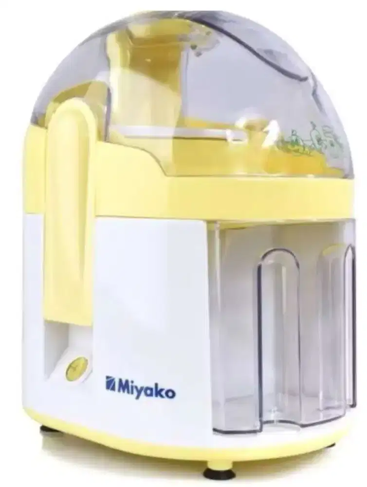 Blender jus merk Miyako tanpa diisi air