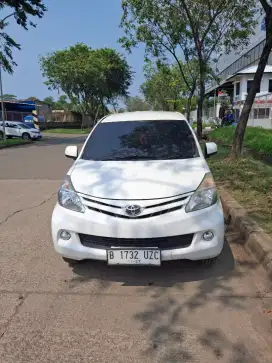 Toyota Avanza 2012 Bensin