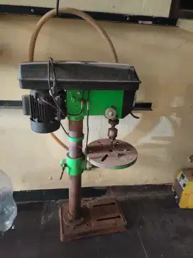 Mesin Bor duduk bench drill ryu