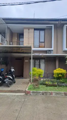 Rumah keren minimalis full furnish di Buah Batu Square dkt Stt Telkom