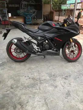 Honda CBR 150 R