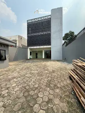 BRAND NEW BUILDING DI CILANDAK KKO RAYA