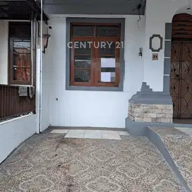 Rumah Asri Nyaman Sejuk Cluster Lembah Hijau