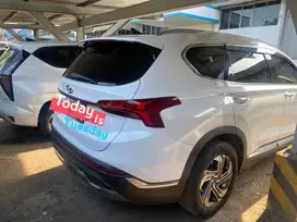Hyundai Santa Fe 2022 Bensin