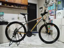 Sepeda mtb Polygon monarch 4