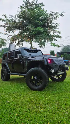 Jeep JK Wrangler Limited Raptor Mode Full Acsoris Branded  Spyder Fox