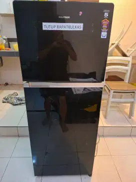 kulkas dua pintu